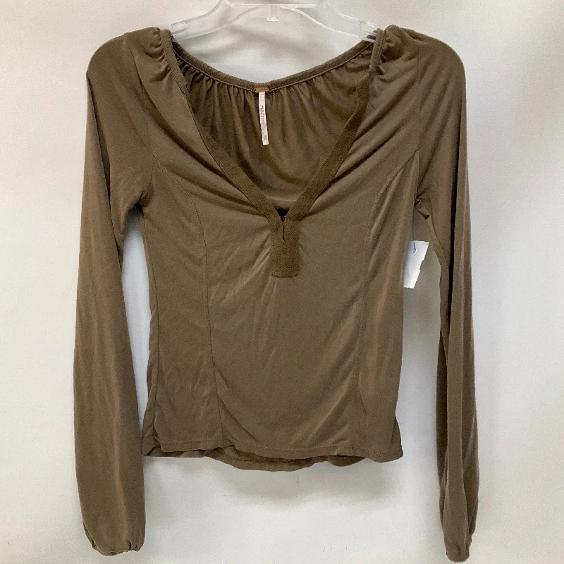 Relaxed Cool Top Long Sleeve By Free People In Brown, Size: Xs