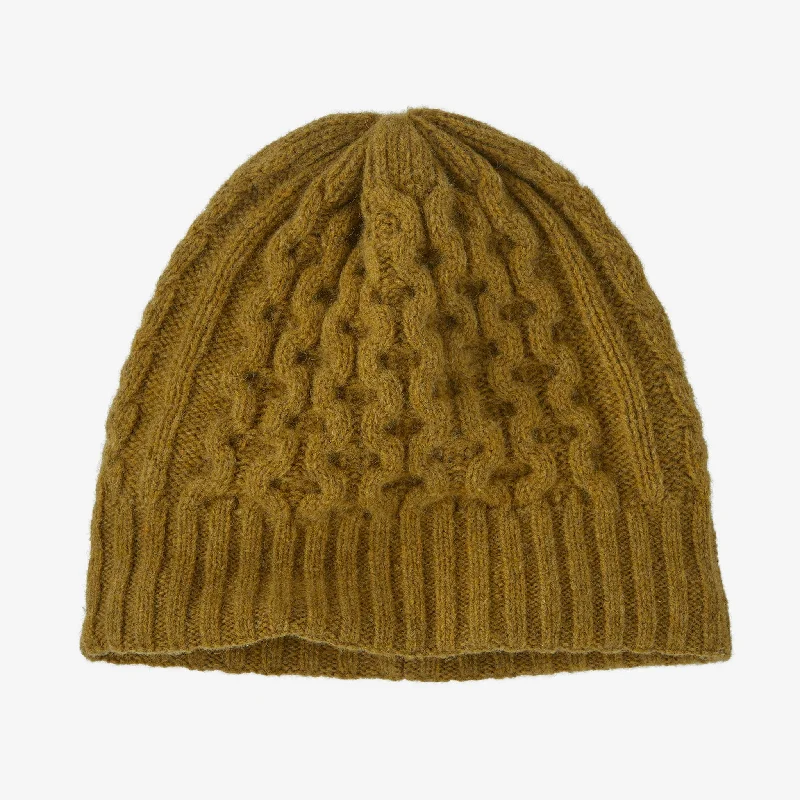 Sophisticated Luxe Coastal Cable Beanie