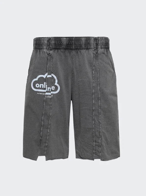 Street Rebel Vetements Online Cut-Up Shorts Black