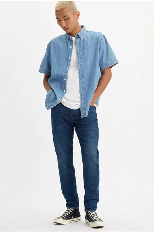 Understated Sleek Levi's