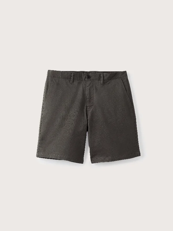 Chic Classic Trendy Pants The Slim Fit Brunswick Chino 9in Short in Iron Grey