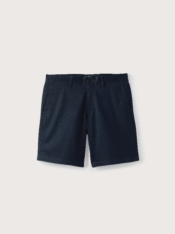 Smart Urban Trendy Shoes The Brunswick Chino Slim Fit 9in Short in Deep Blue