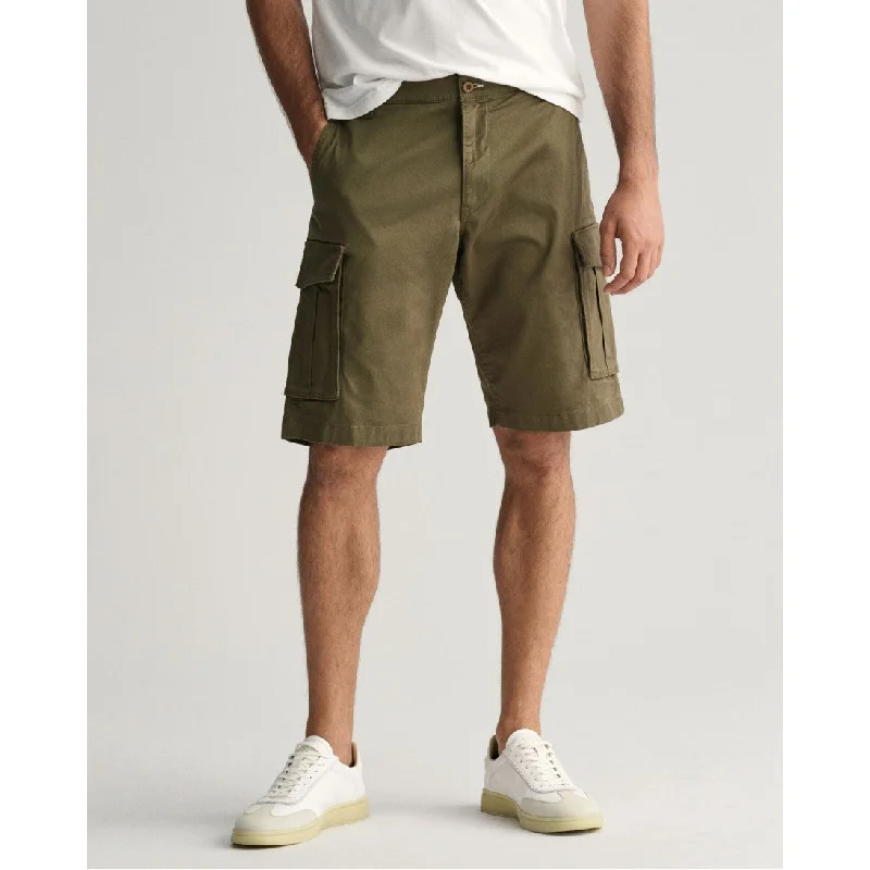 Minimal Luxe Summer Trends GANT Relaxed Fit Twill Cargo Shorts Juniper Green 205069