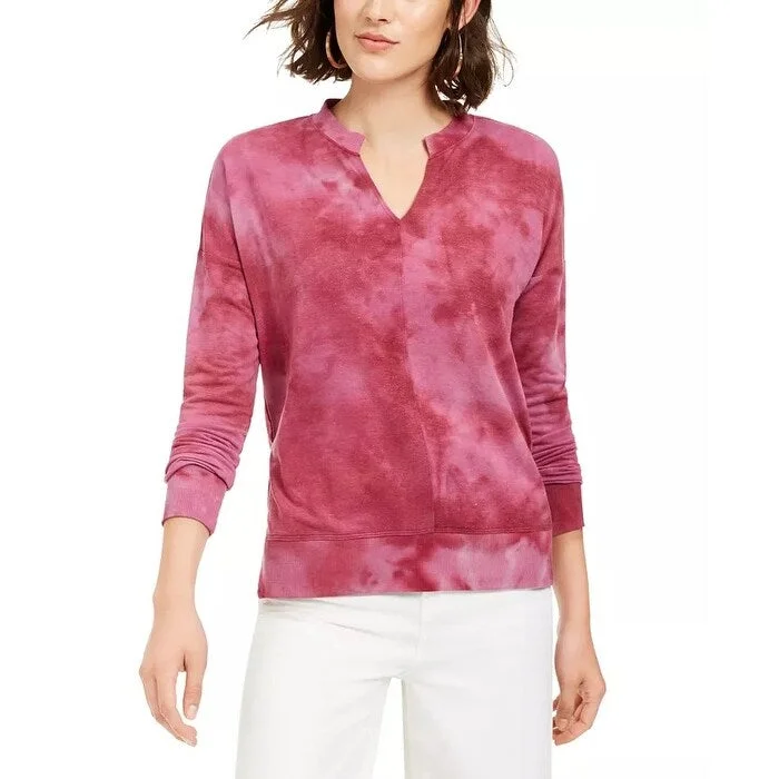Polished Minimal Simple Styles Hooked Up by IOT Juniors' Tie Dye Sweatshirt Dark Red Size Large Polished Minimal Simple Styles Hooked Up by IOT Juniors' Tie Dye Sweatshirt Dark Red Size Large