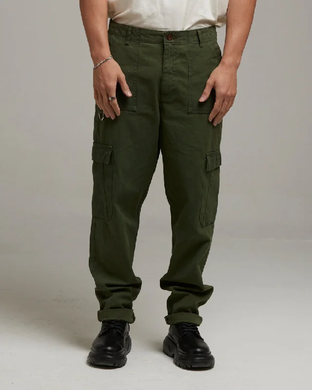 Relaxed Rebel Layered Styles COULTERVILLE MEN'S RELAXED FIT CARGO TROUSERS | KHAKI