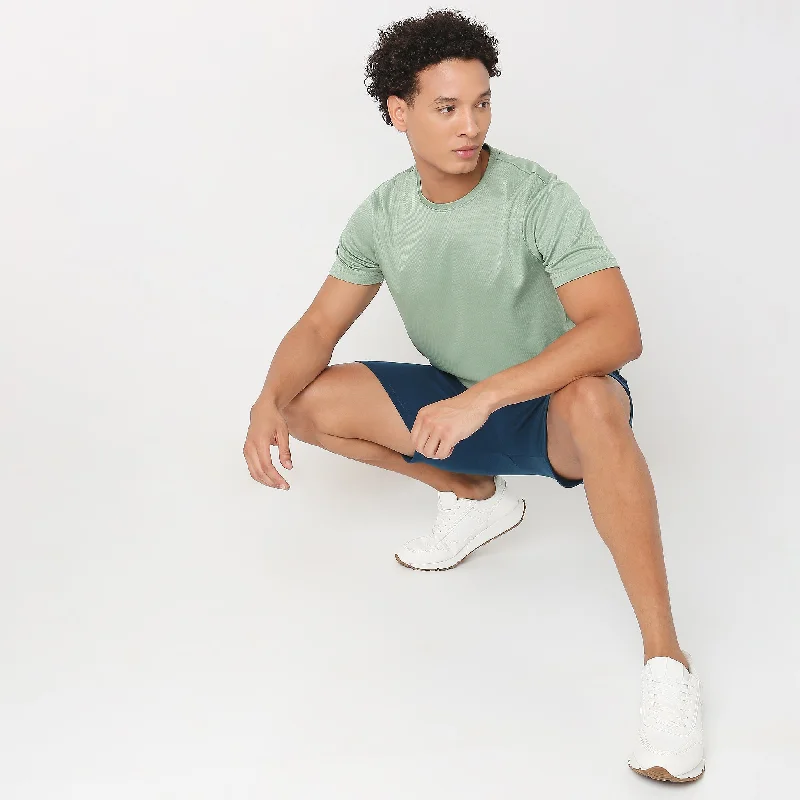 Polished Street Trendy Look Air Dry® - Performance Crew Tee - Regular Fit T-Shirt