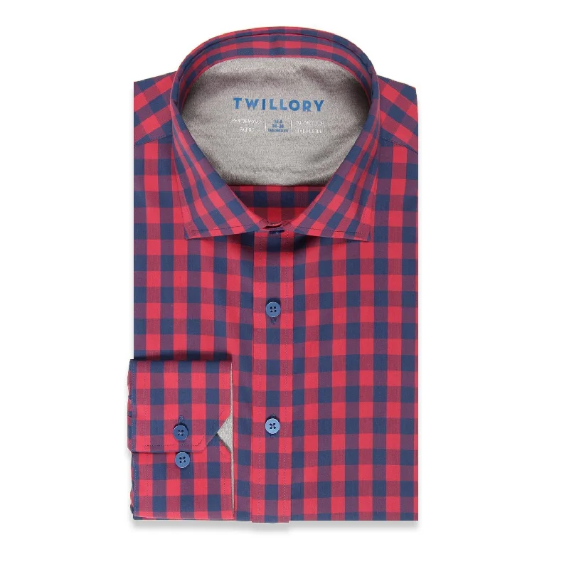 Street Minimal Easygoing Wardrobe TRENDSETTER // Performance Red Blue Gingham