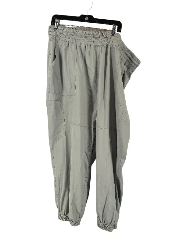 Chic Monochrome Outdoor Gear Green Athletic Pants Old Navy, Size 2x