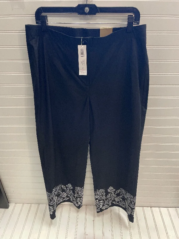 Contemporary Minimal Sports Gear Pants Wide Leg By Chicos In Black & White, Size: L