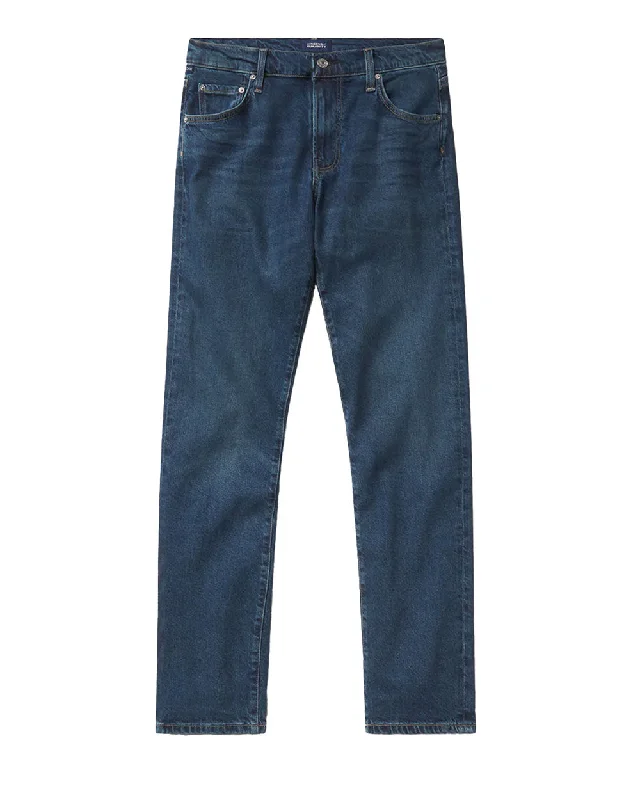 Sophisticated Sleek Premium Wardrobe London Tapered Slim Fit Jean in All Roads