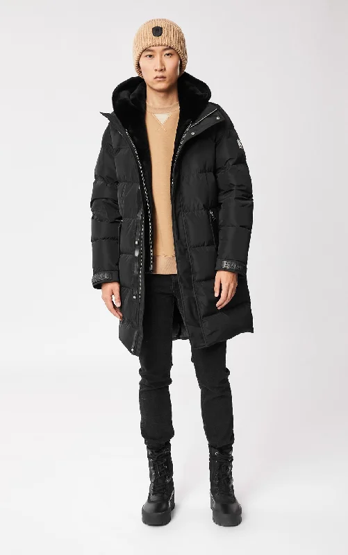 Minimal Polished Relaxed Fit REYNOLD