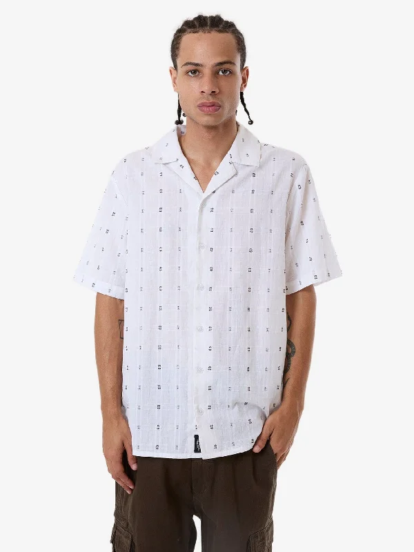 Casual Rebel Cozy Jackets Anytime Bowling Shirt - Dirty White