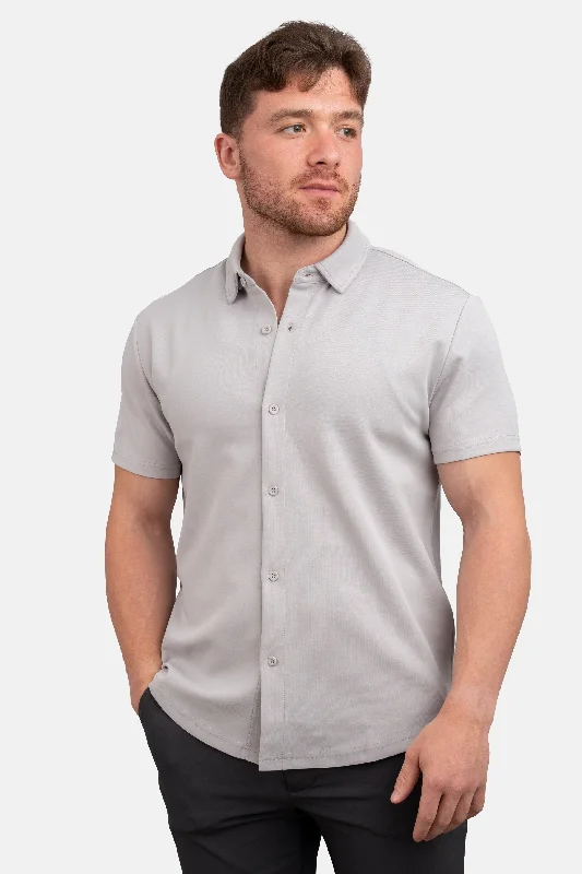 Edgy Luxe Elegant Outfits Flex Short Sleeve Button Down Shirt Gray Mist