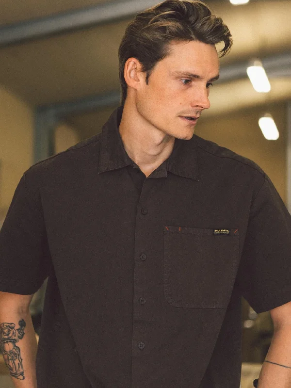 Modern Rebel Sleek Tops Hard Yakka X Thrills Short Sleeve Shirt - Postal Brown