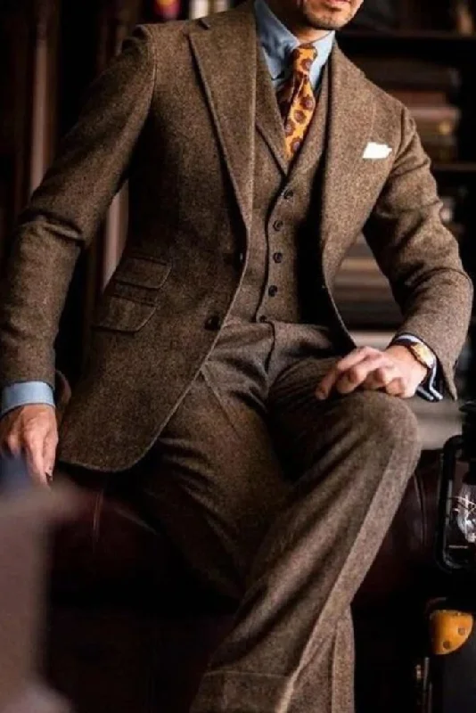 Relaxed Cool Street Outfit Men's Brown Woollen Tweed Suit for wedding groomsmen Suit 3 Piece Suit Gift For men Slim Fit Suit wedding suit for Groom, men Wear Suit Relaxed Cool Street Outfit Men's Brown Woollen Tweed Suit for wedding groomsmen Suit 3 Piece Suit Gift For men Slim Fit Suit wedding suit for Groom, men Wear Suit
