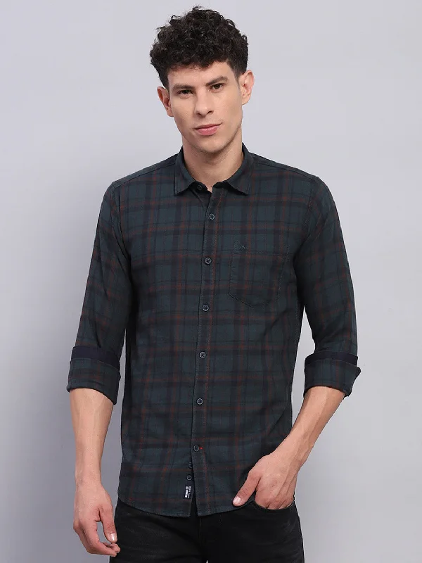 Understated Luxury Simple Styles Men Green Check Collar Full Sleeve Shirt