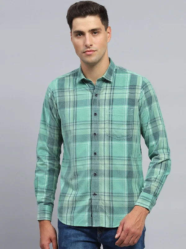 Rugged Classic Urban Outfits Men Green Check Collar Full Sleeve Shirt