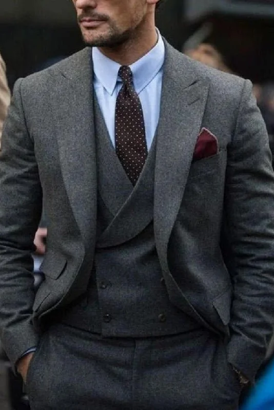 Chic Relaxed Summer Trends Men grey suits tweed Suit 3 Piece suits wedding suits Men Dinner suits Groom Wear Men slim fit suits Chic Relaxed Summer Trends Men grey suits tweed Suit 3 Piece suits wedding suits Men Dinner suits Groom Wear Men slim fit suits