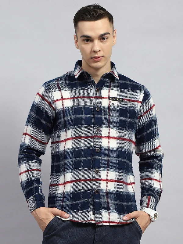 Vintage Luxe Everyday Look Men Navy Blue Check Collar Full Sleeve Shirt
