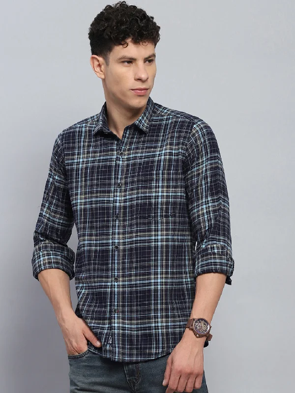 Chic Monochrome Chic Styles Men Navy Blue Check Collar Full Sleeve Shirt