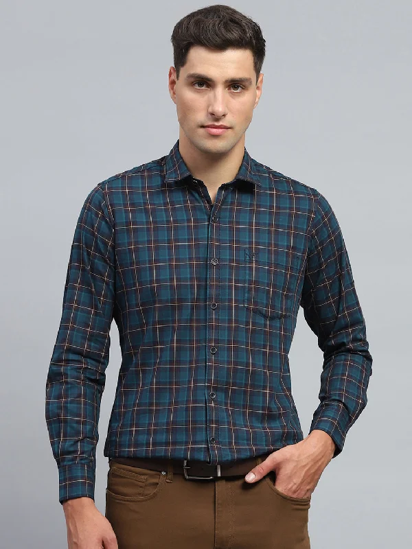 Classic Monochrome Athletic Gear Men Teal Blue Check Collar Full Sleeve Shirt