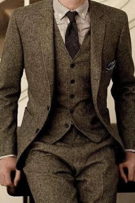 Contemporary Street Athletic Outfits Men Three Piece Tweed Suit Brown Winter Wedding Formal Suit Stylish Party Wear Suits Contemporary Street Athletic Outfits Men Three Piece Tweed Suit Brown Winter Wedding Formal Suit Stylish Party Wear Suits