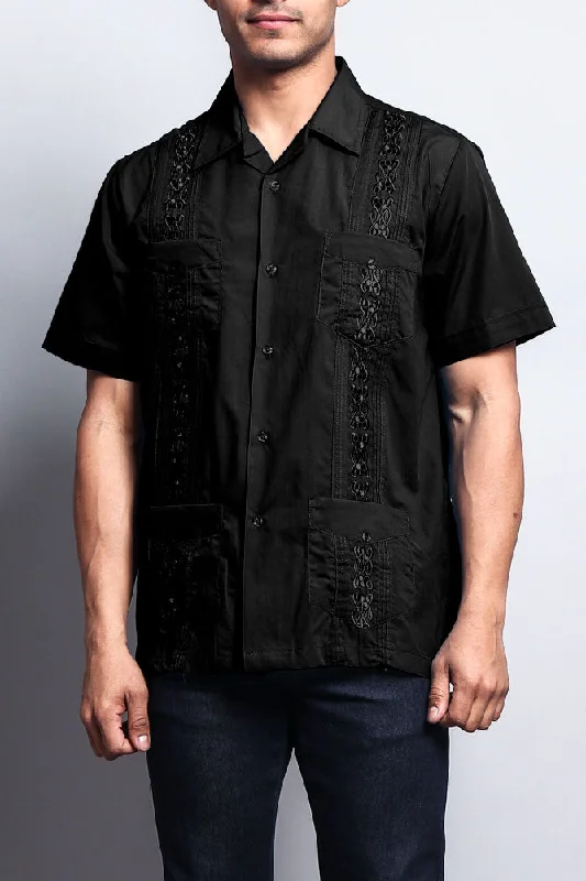 Sophisticated Luxe Trendy Tees Men's Short Sleeve Cuban Style Guayabera Shirt (Black)