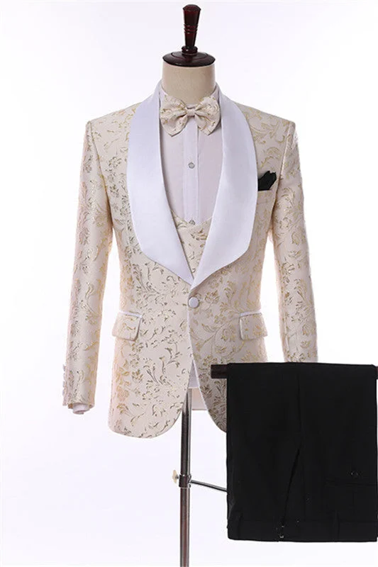 Modern Rebel Sporty Wear Modern Champagne Shawl Lapel Three Pieces Wedding Suits One Buttom Blazer Sets Vest Pant Modern Rebel Sporty Wear Modern Champagne Shawl Lapel Three Pieces Wedding Suits One Buttom Blazer Sets Vest Pant