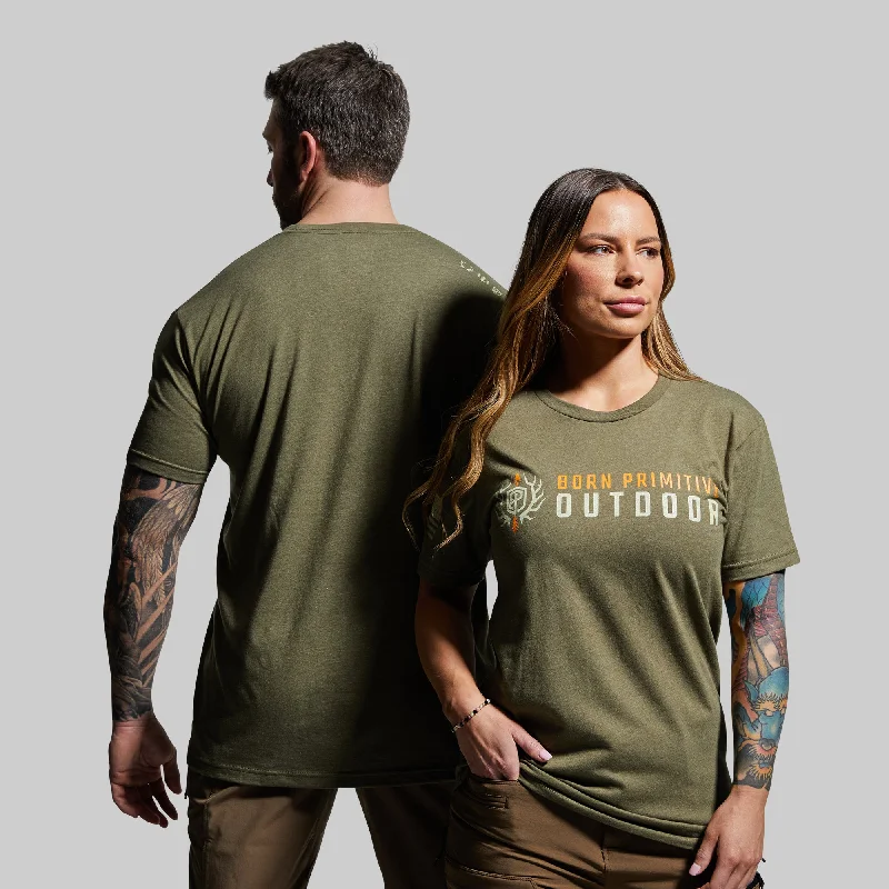 Monochrome Luxe Cozy Jackets Outdoor Brand T-Shirt (Tactical Green)