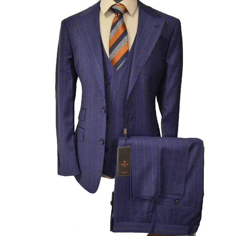 Modern Street Relaxed Looks PROSECCO BY TIGLIO/VESTED SUIT