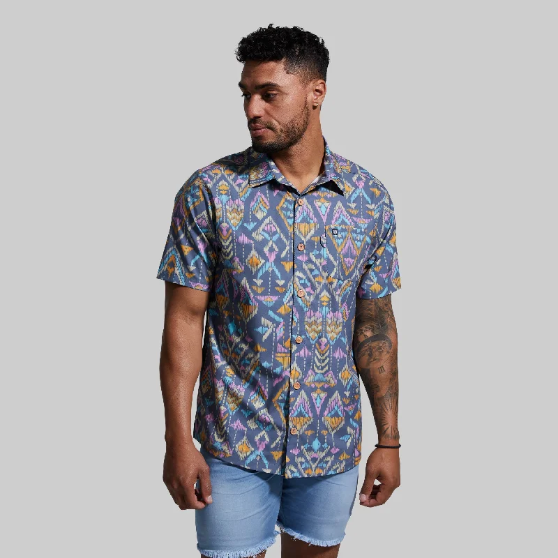 Minimal Polished Urban Jackets Voyager Button Up (Big Sky Canyon)