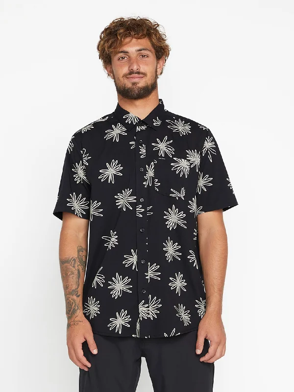 Timeless Urban Premium T-shirts Lazy Dazey Shirt - BLACK