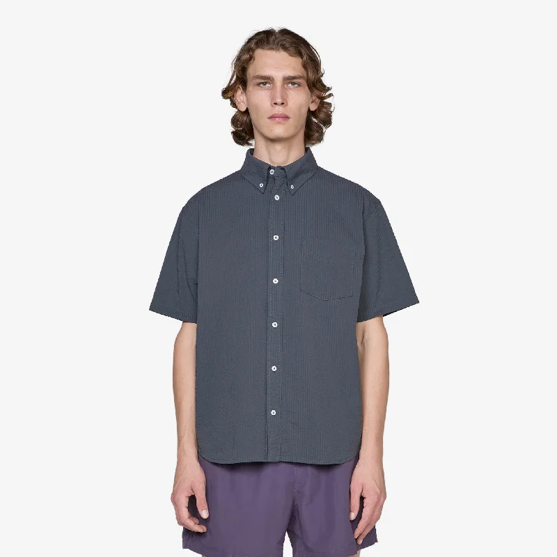 Rugged Luxe Nike Life Seersucker Button-Down Shirt Anthracite